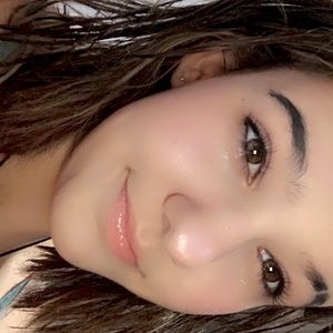 Meet your Posher, Jayde